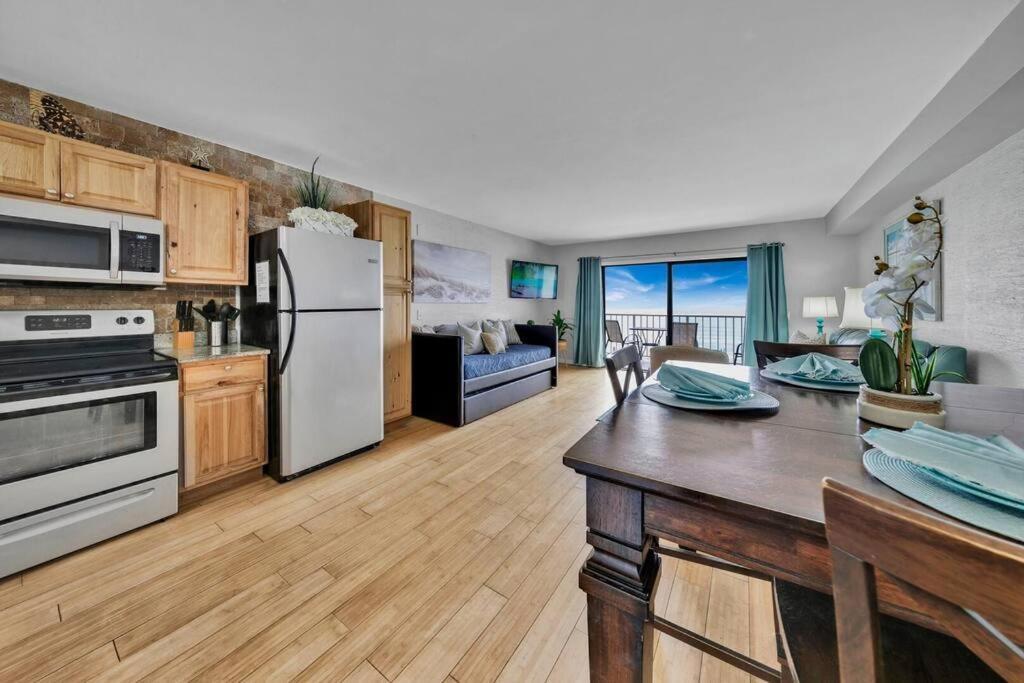 Oceanfront Condo #629 At Summit Beach Resort Panama City Beach Exterior photo
